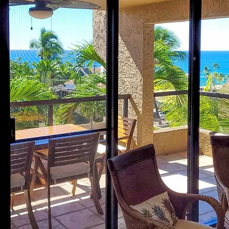 Downtown Kona Condo With Pool Access Walk To Beach!